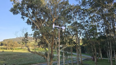 Webcams de Asturias prueba una estación meteorológica en Rodiles para ampliar la información que ofrecen sus cámaras
