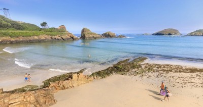 Asturias destina un millón de euros al mantenimiento y limpieza de las playas de los concejos costeros
