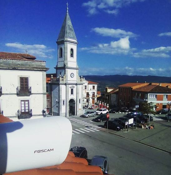 Webcam de Muros de Nalón Plaza del Marqués HD El tiempo en Muros